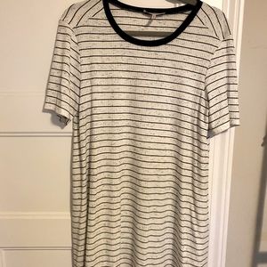 BCBG T-shirt dress